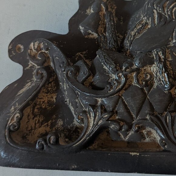 NWT Michael's Santa in Sleigh Faux Antique Baking Mold Holiday Christmas Decor - Picture 4 of 8